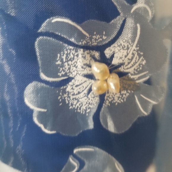 Graff by Um Company Sheer Floral Button Down Blouse Top with Real Pearls Large - Picture 3 of 7